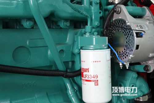 一臺75kW柴油發(fā)電機(jī)組，更換新起動機(jī)后，不工作原因可能在這